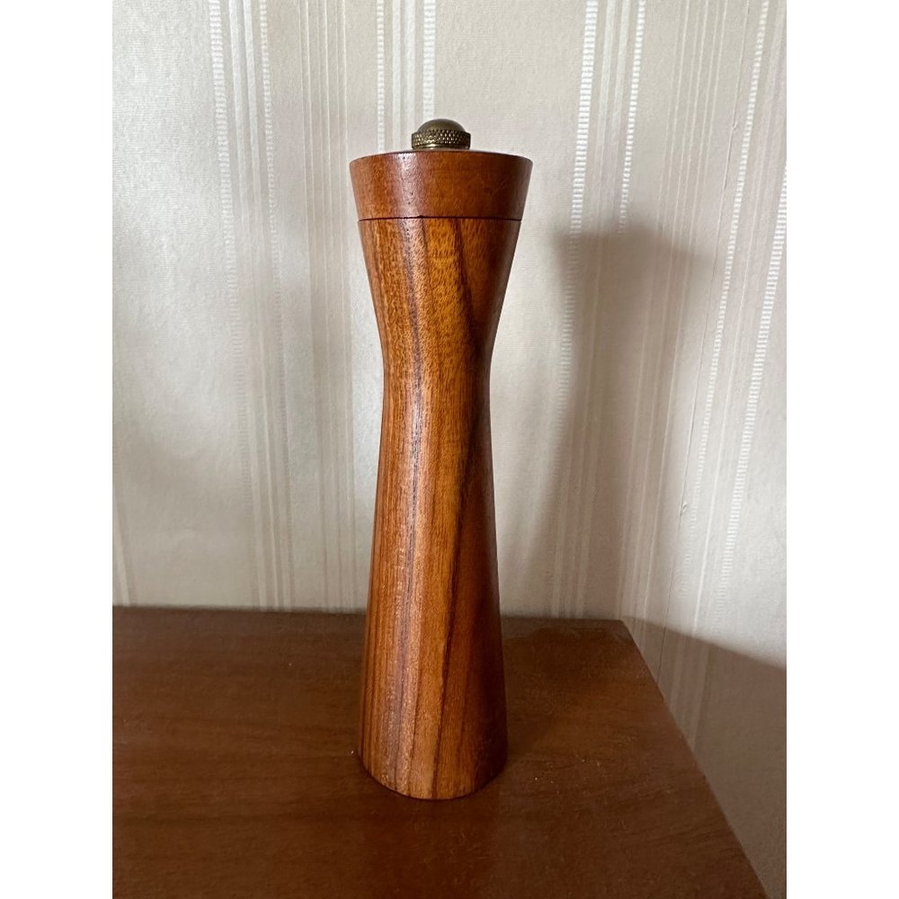 MCM Teak Peppermill Gold Plate Hardware KPM Germany